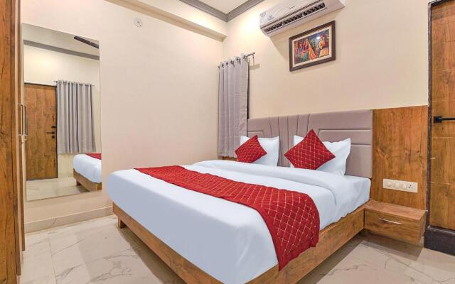 Fabhotel Infinity Blue