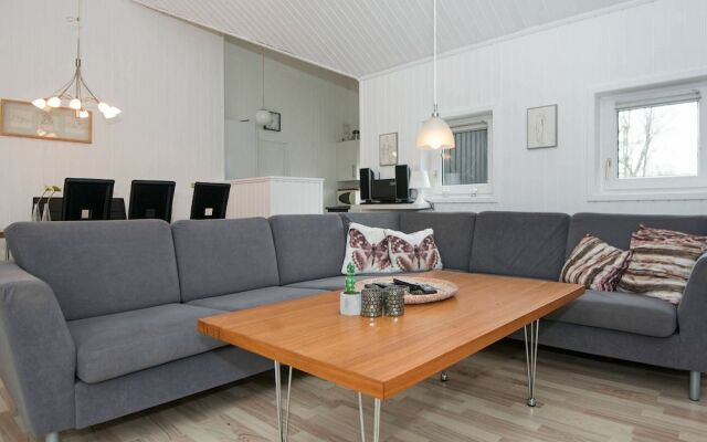 Modern Holiday Home in Ebeltoft With Sauna