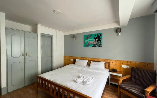 Hotel Anola