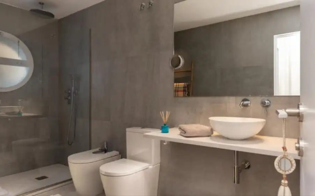 Ferran in Llafranc With 4 Bedrooms and 2 Bathrooms