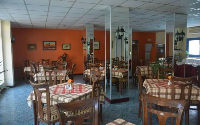 EL Gezira Gardens Hotel
