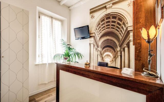 Magenta Collection Cancello