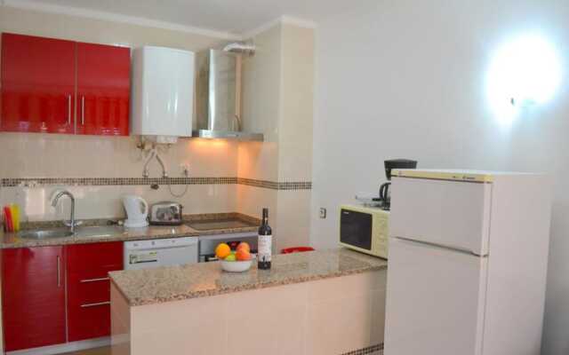 RH 3 Castelos Rocha Beach Apartment