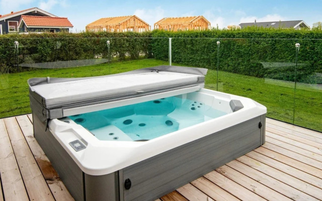 8 Person Holiday Home in Juelsminde