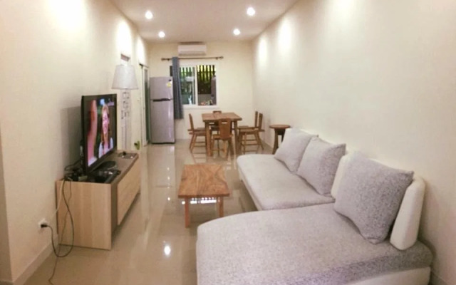 The Urbana 4 by Aomie