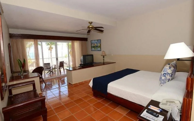 Vik Hotel Arena Blanca VIK Hotel Cayena Beach