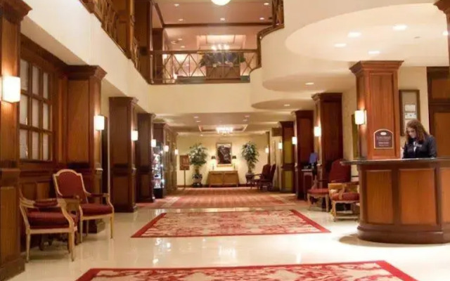 Crowne Plaza Knoxville Downtown University by IHG