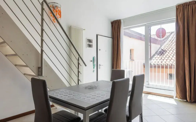 Cozy Mezzanine Apartment