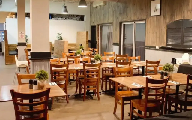 The Caledonian Hotel