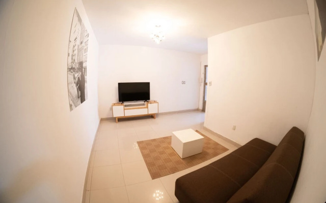 4 Master Suite for 2 People