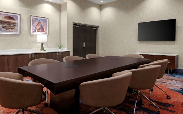 Hilton Garden Inn Chandler Downtown