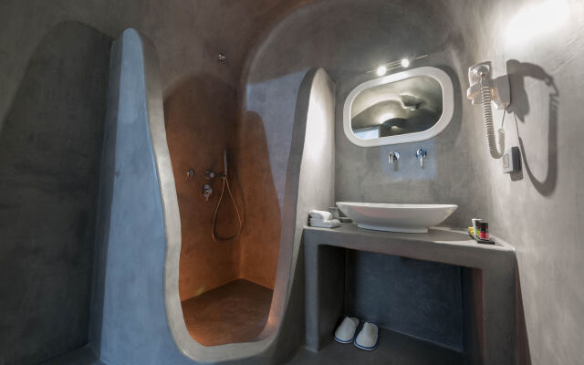 Thirea Suites & Studios - Adults Only