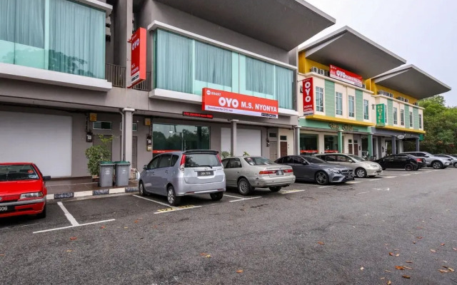 OYO 89497 Ms Nyonya Hotel Melaka City