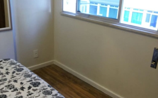 Copacabana 2 Quartos Quadra da Praia