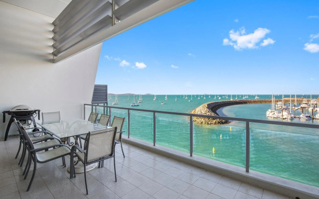 Peninsula Airlie Beach