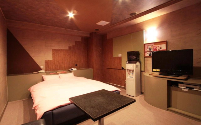 レストロヴェスト