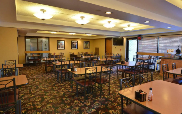 Best Western East Towne Suites