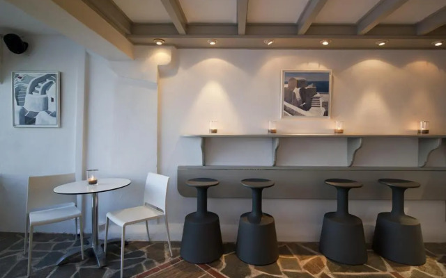 Regina Mare Adults Only