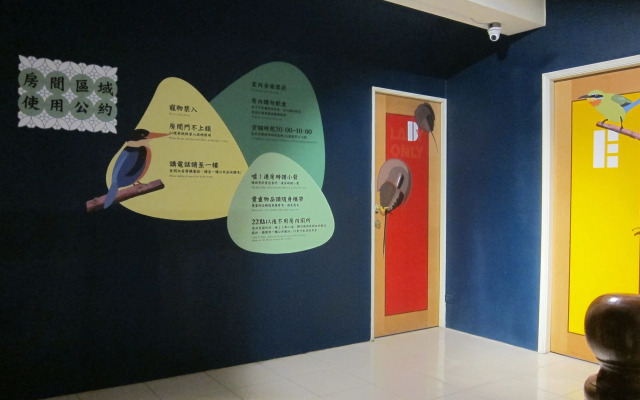 Breeze and Waves Hostel