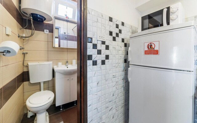 Awesome Apartment in Fazana With Wifi