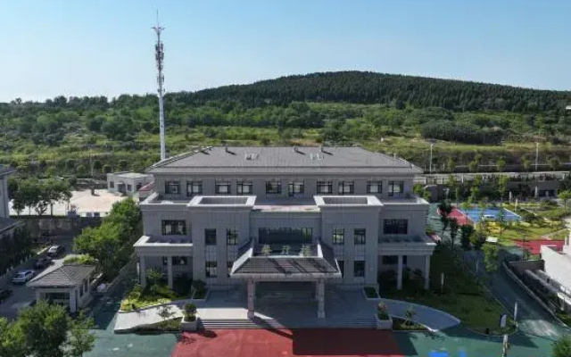 Penglai Culture and Tourism Jincheng Grand Hotel