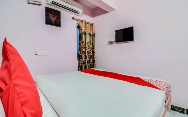 Triotel Hotels And Banquets Opc by OYO Rooms