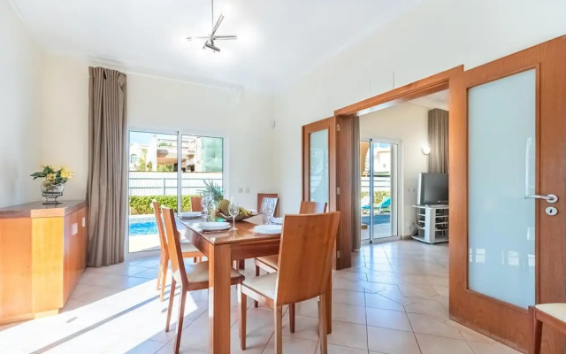 Villa Coute Real in Quarteira