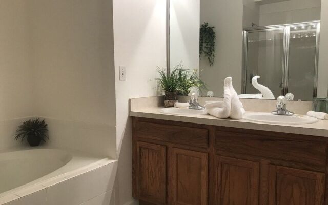 Clermont Area Vacation Homes by Shine FM