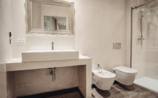 Arena Easy Suites Guesthouse
