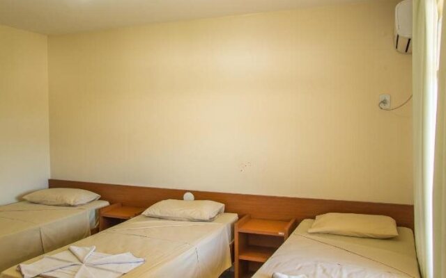 Candeias Hotel Gold Fish