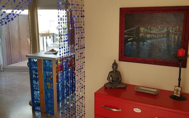 Exquisite Calahonda Beach Studio