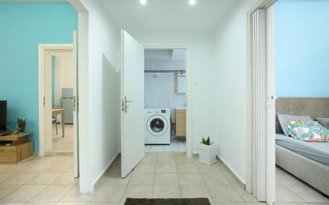 Nikea apartment near Piraeus port and metro st