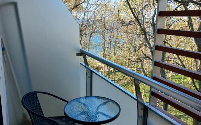 Rauschen Prestige (Раушен Престиж) на улице Динамо 12