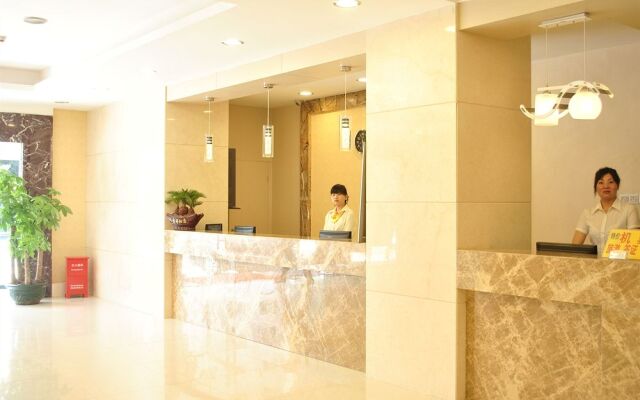 Super 8 Hotel Shenzhen Diwang