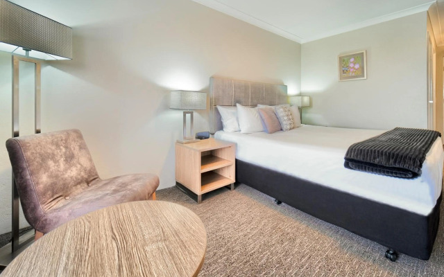 Albany Motel & Apartments