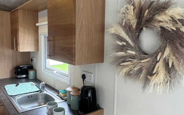Lovely 2-bed Cabin in Birchington