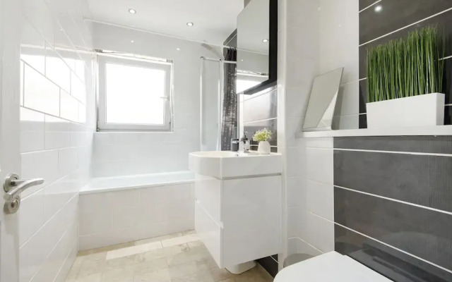 Fulham 2