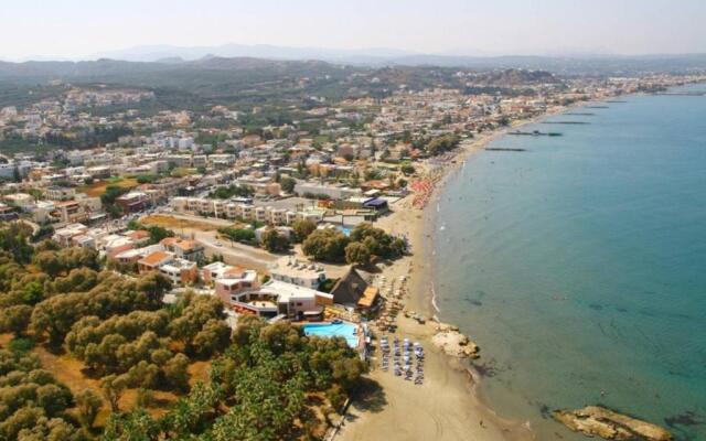 Nikos Apartments