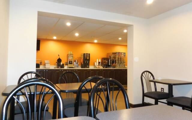 Super 8 By Wyndham Ogden