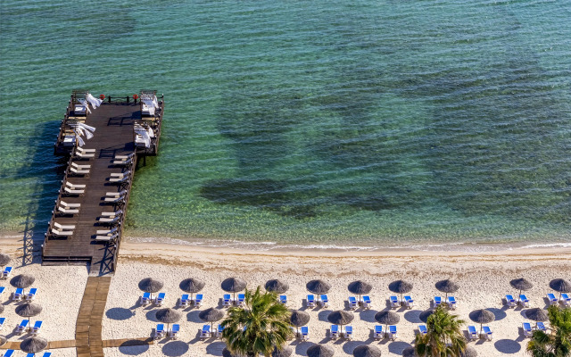 Radisson Blu Resort & Spa, Cesme