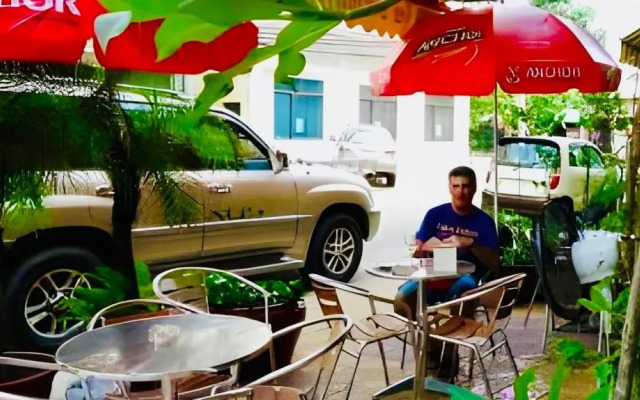 U-Dara Inn