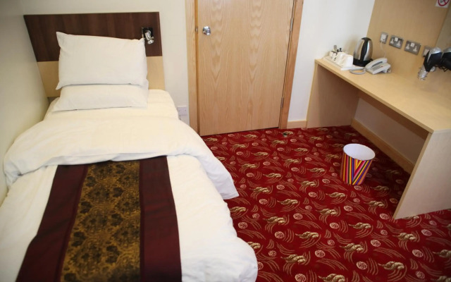 The Cambridge Hotel