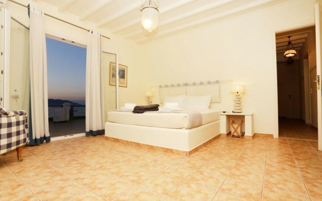 Amati Villa Cavo Dellos
