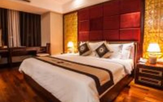 Moonlight Hotel Hue