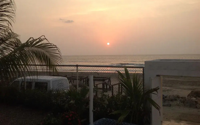 Emblema Playa Manzanillo Hotel and Spa