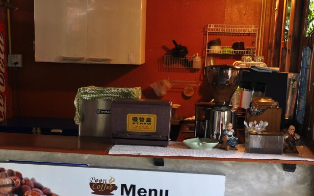 SS Backpackers Hotel