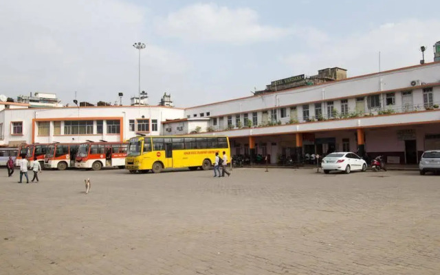 Hotel Rajmahal