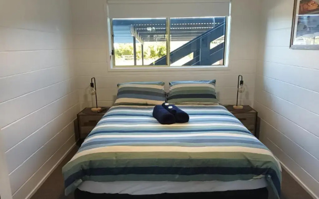 Grandeur Holiday Units