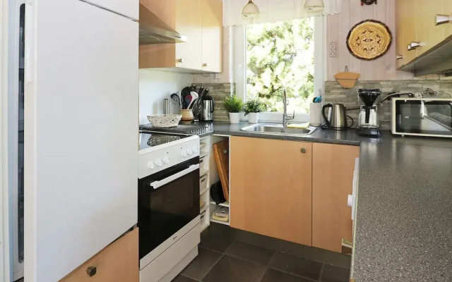 6 Person Holiday Home in Hadsund