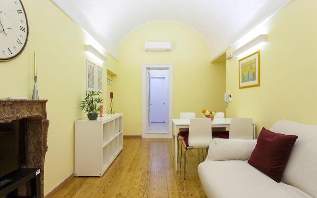 JOIVY Chic studio in Baixa, 5mins to Arco da Rua Augusta